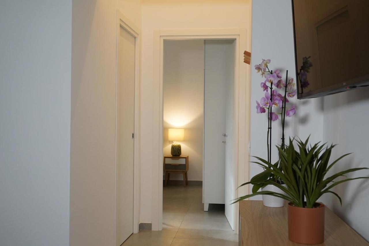 Cosmo 38 Luxury Apartments Napoli Exterior foto