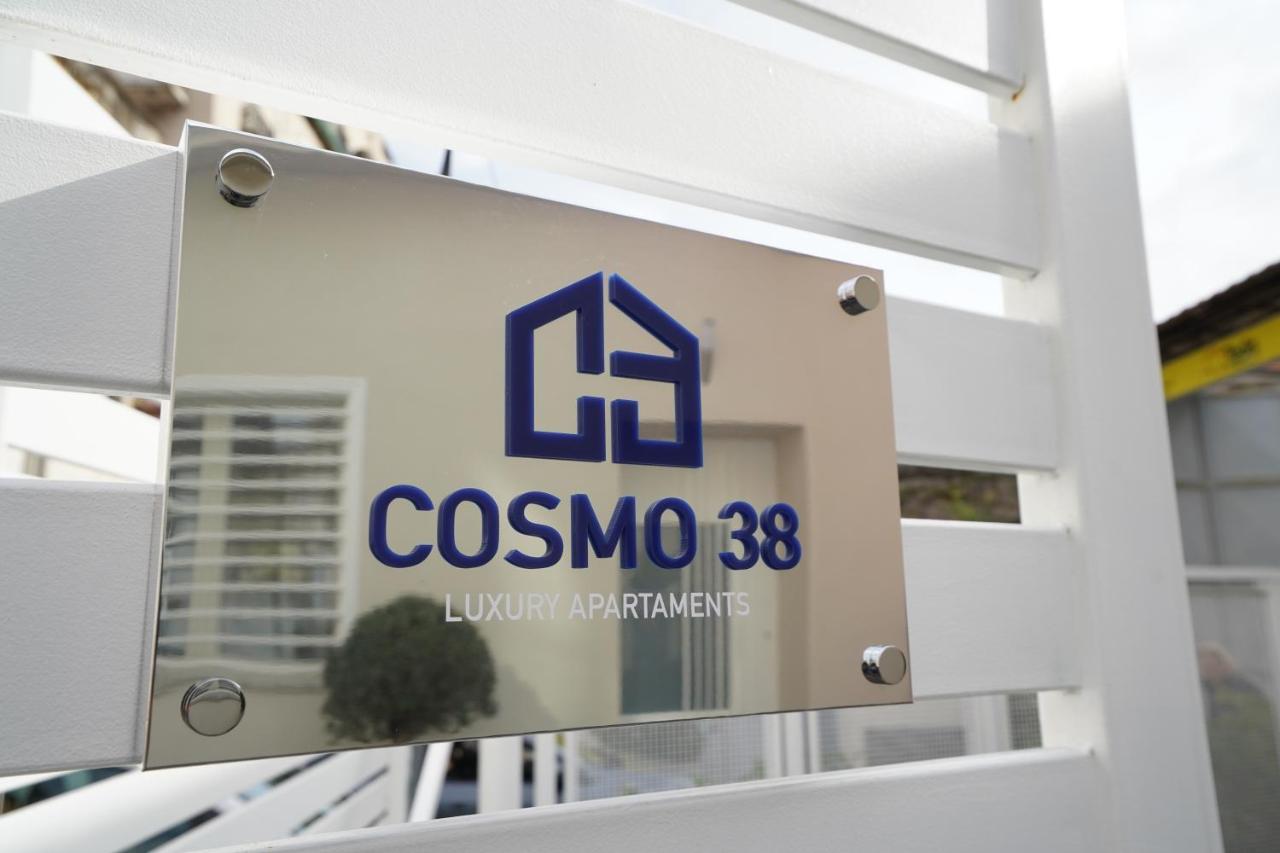 Cosmo 38 Luxury Apartments Napoli Exterior foto